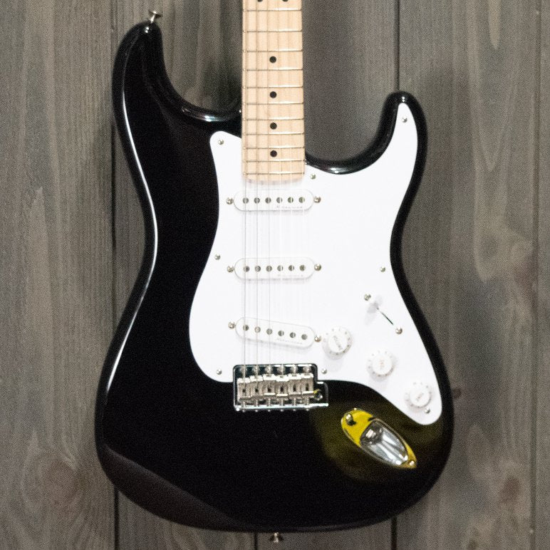 Fender Clapton Blackie Strat w/ OHSC (Used - 2016)
