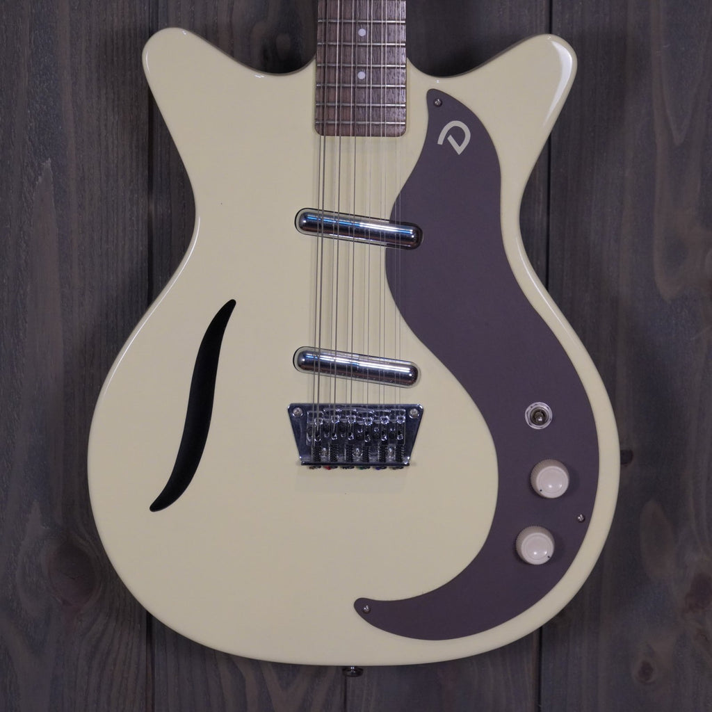 Danelectro Vintage 12-String w/ Gig Bag (Used - Recent)
