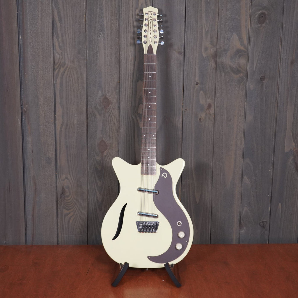 Danelectro Vintage 12-String w/ Gig Bag (Used - Recent)