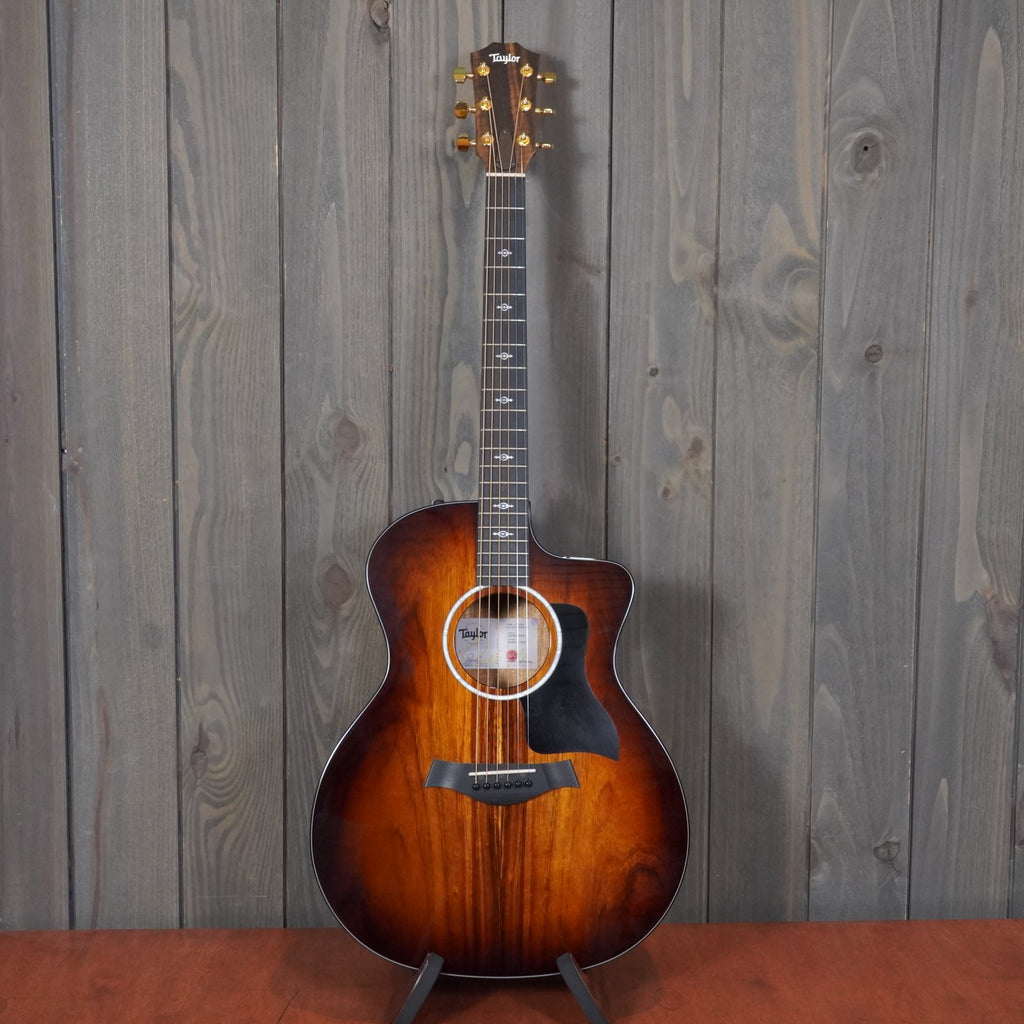 Taylor 224CE-K DLX w/ OHSC (Used - 2024)