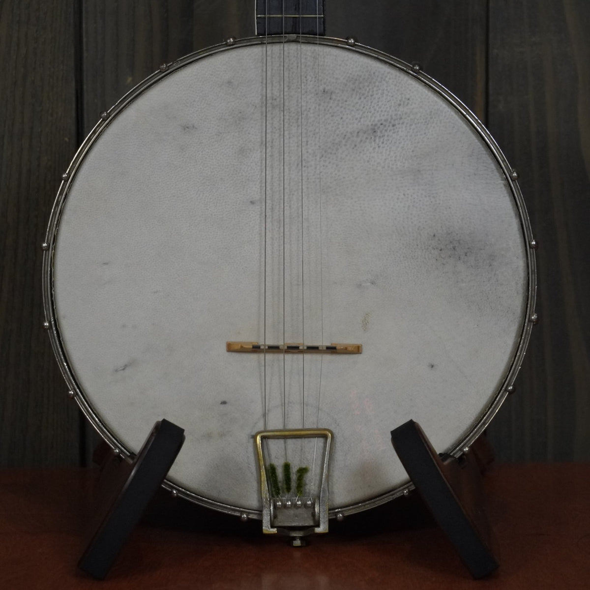 Unknown Tenor Banjo w/ Chip Case (Used)