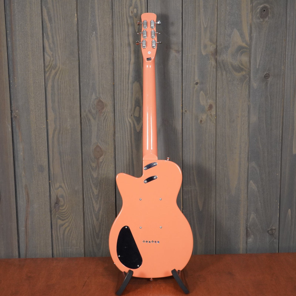 Silvertone 1303CRL Key West Coral (NEW)