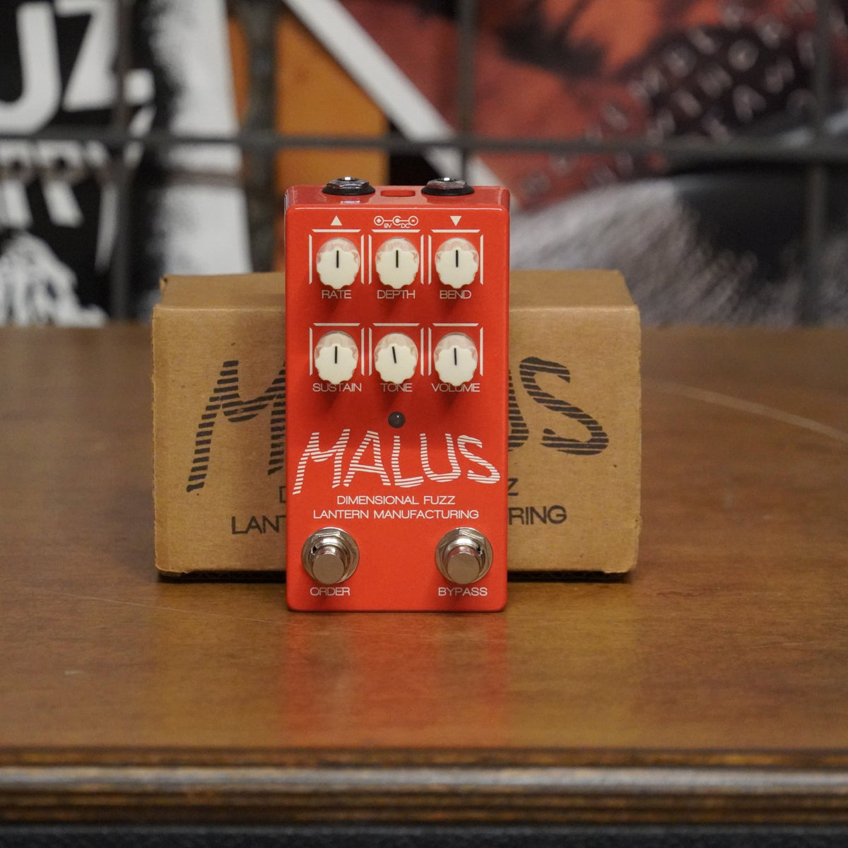 Used Lantern Malus Dimensional Fuzz