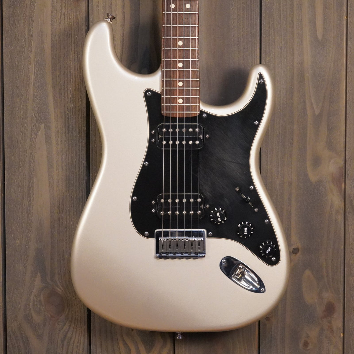 Fender American Series Stratocaster HH Hard Tail w/ HSC (Used - 2004)
