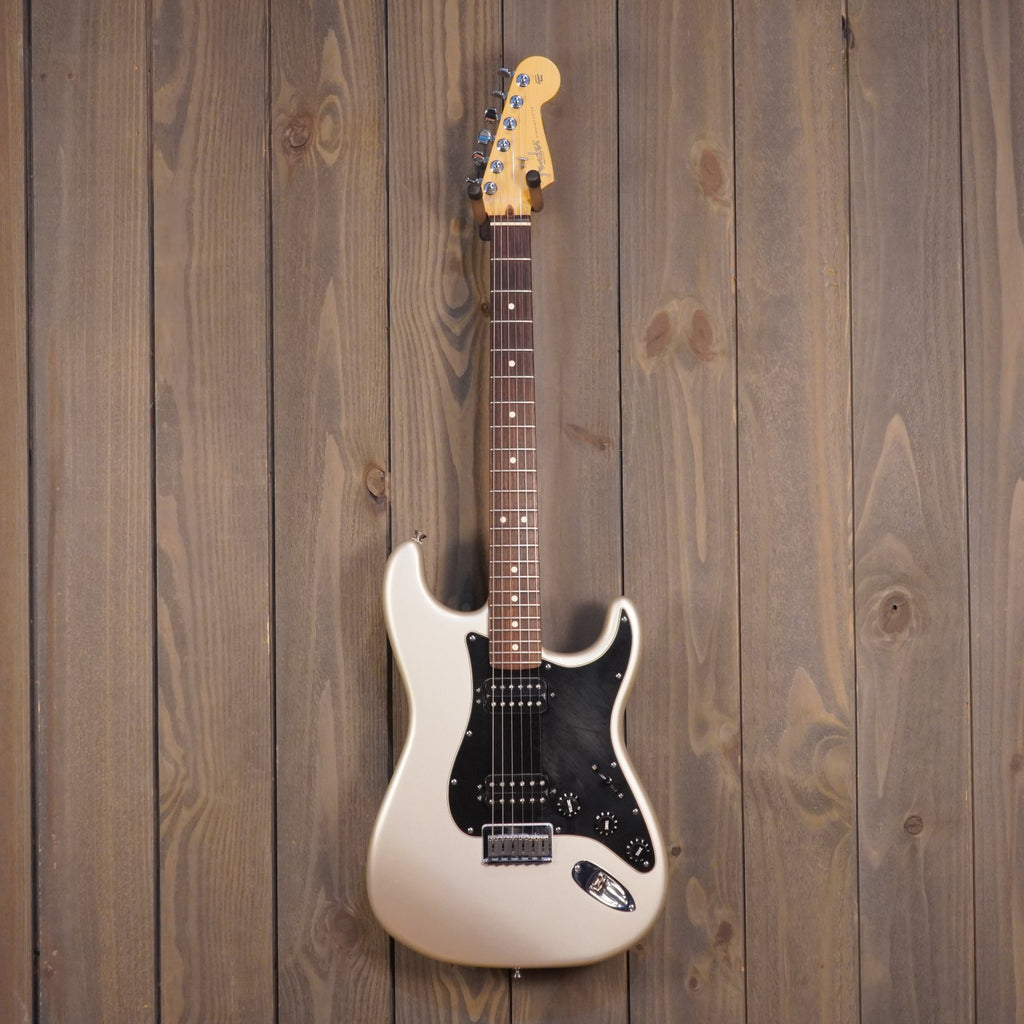 Fender American Series Stratocaster HH Hard Tail w/ HSC (Used - 2004)