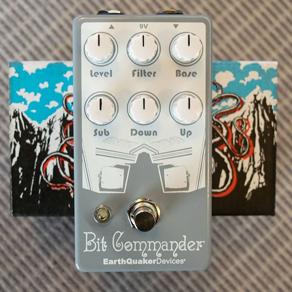 EarthQuaker Devices Bit Commander Analog Octave Synth