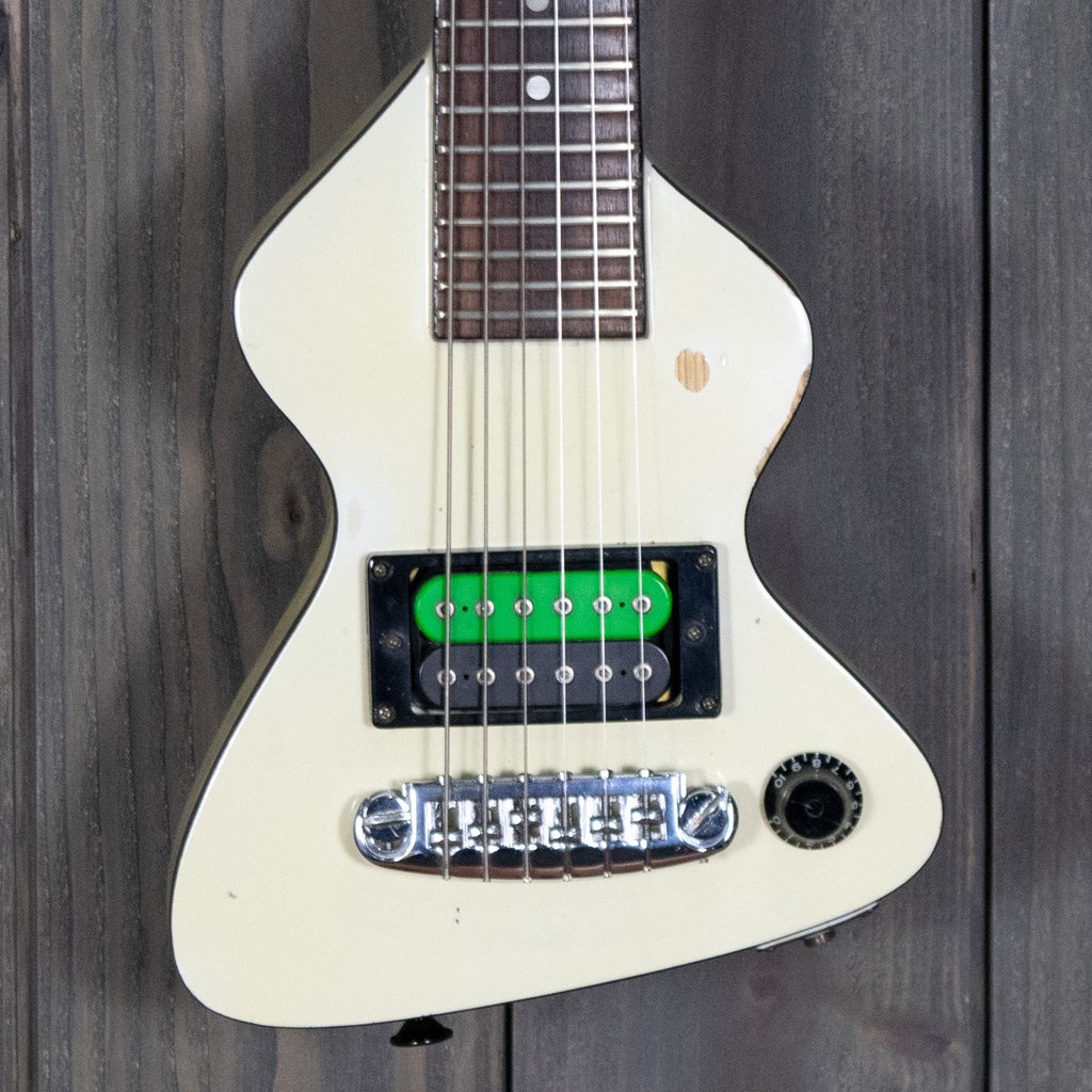 Hondo Chiquita w/ Gig Bag (Used - 80s)