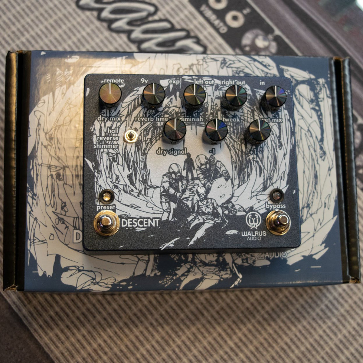 Walrus Audio Descent Reverb/Octave Machine