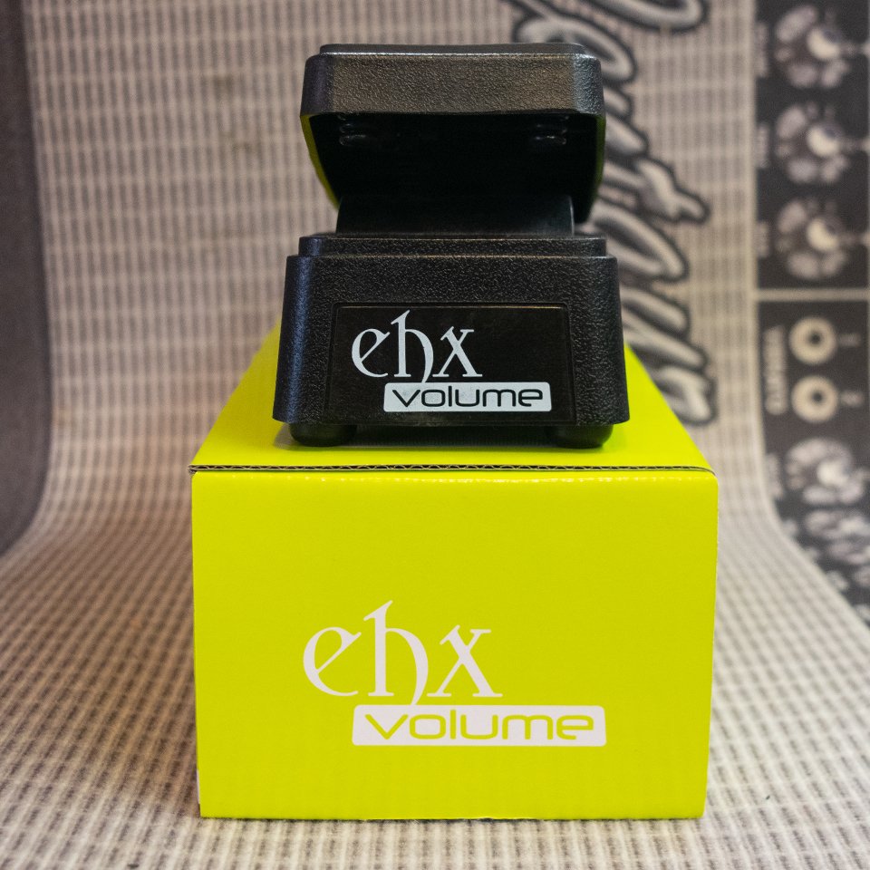 Electro-Harmonix Volume Pedal