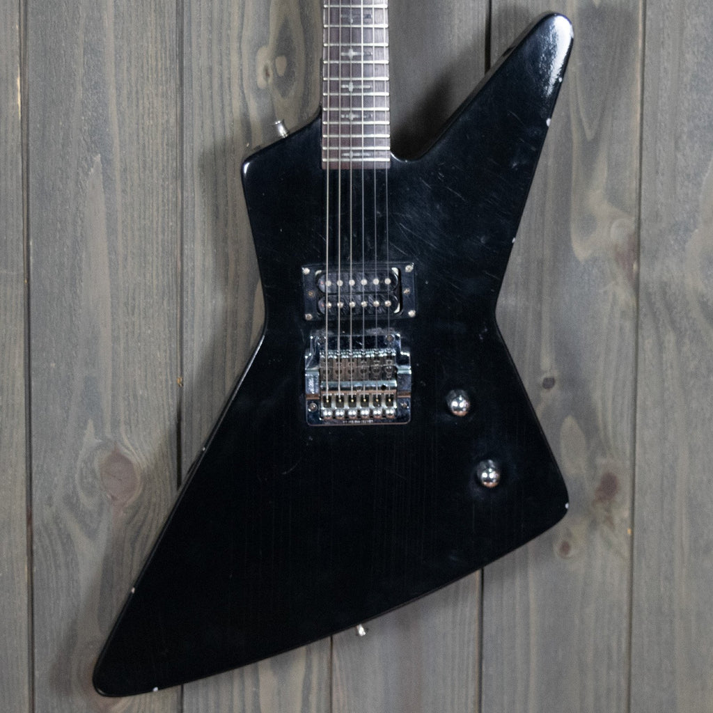 W.Charvel Explorer Style w/ HSC (Used -1984)