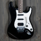 Fender Strat Squier Series w/ Gig Bag (Used - 1993)