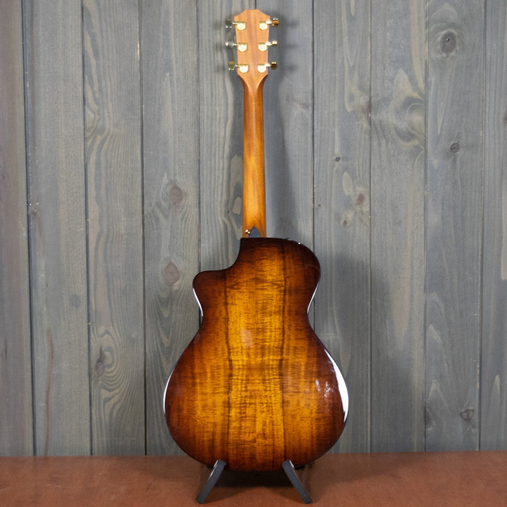 Taylor 222CE-K-DLX w/ Gig Bag (Used - 2022)