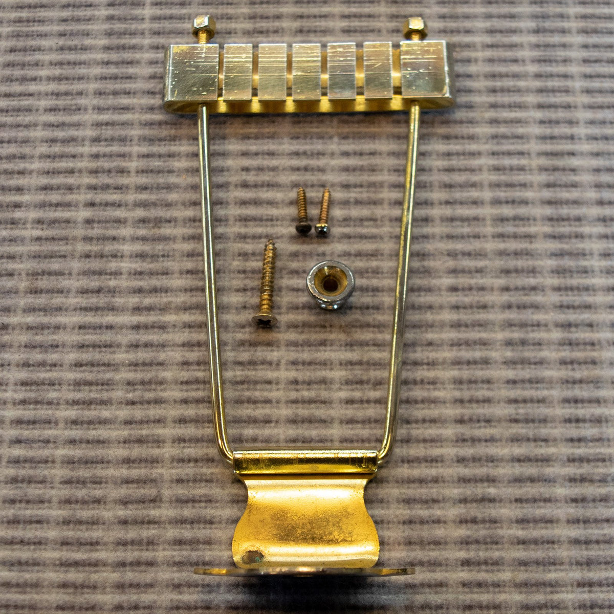 Vintage Gibson Trapeze Tailpiece Gold