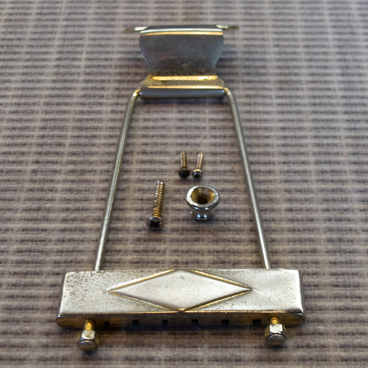 Vintage Gibson Trapeze Tailpiece Gold